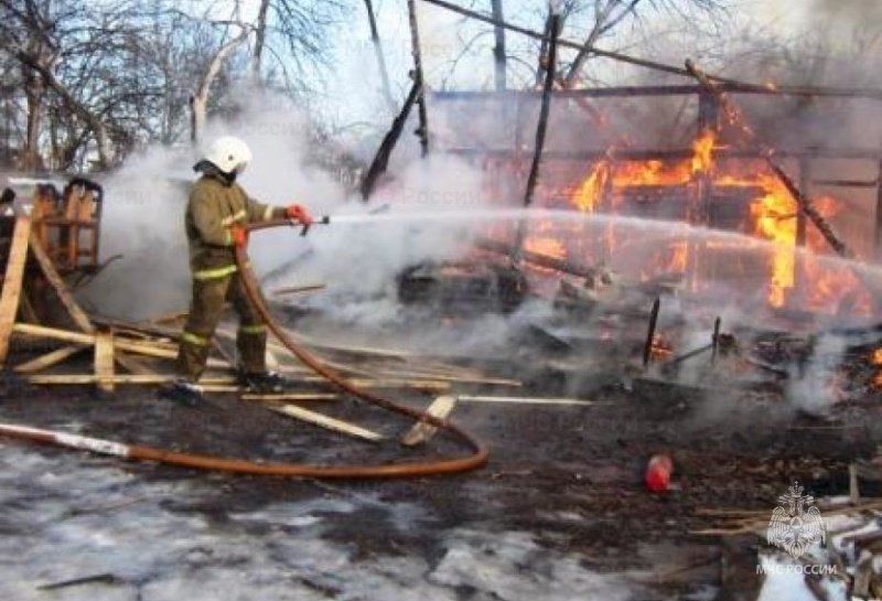 Пожар в нежилом здании в городском округе Волоколамск