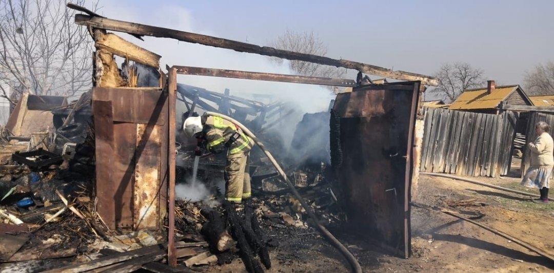 Пожар в нежилом здании в городском округе Волоколамский